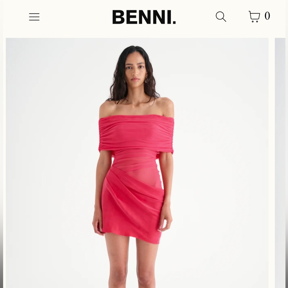 Benni -Nico Off Shoulder Mini Dress Sheer Pink